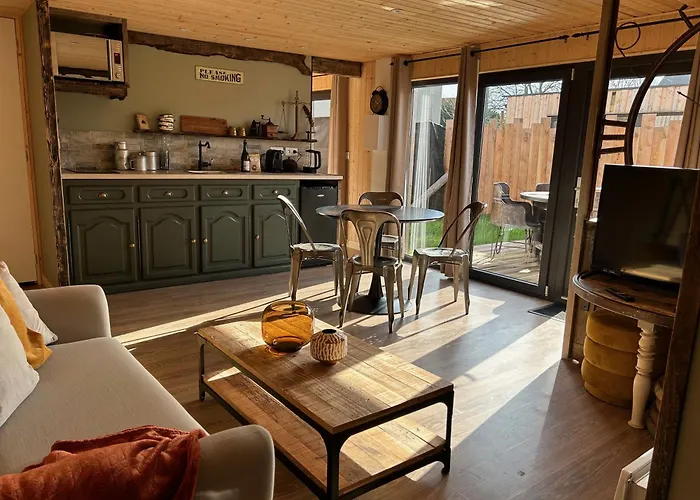 L'atelier De La Clef Des Paons Holiday home *