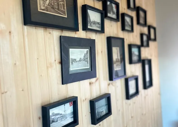 L'atelier De La Clef Des Paons