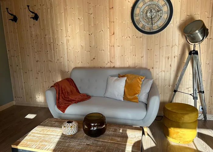 Holiday home L'atelier De La Clef Des Paons