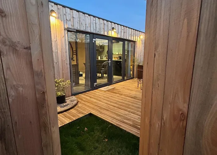 Holiday home L'atelier De La Clef Des Paons Luc-sur-Mer